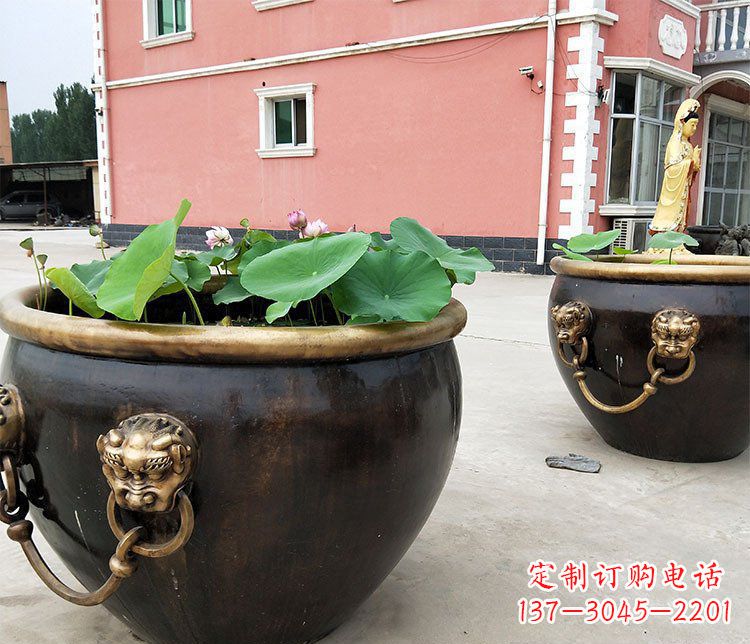 福建精美铜雕狮子头水缸