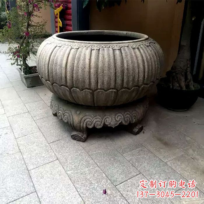 福建精美仿古石雕花盆雕塑