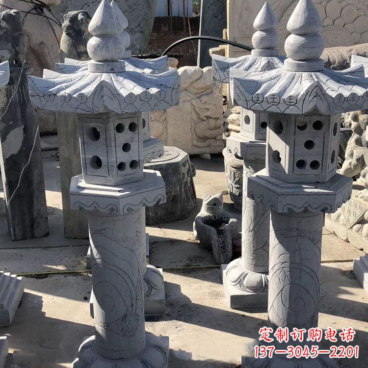 福建中式仿古青石灯笼雕塑