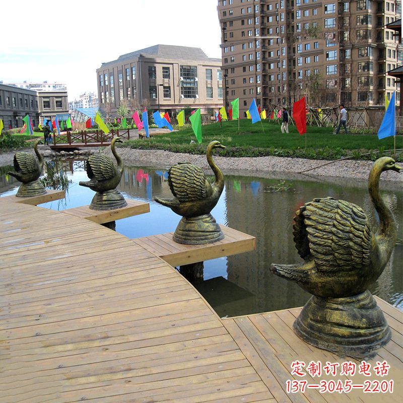 福建仿古铜质天鹅雕塑