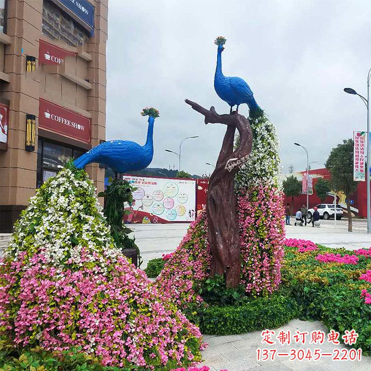 福建绿色雕塑-孔雀