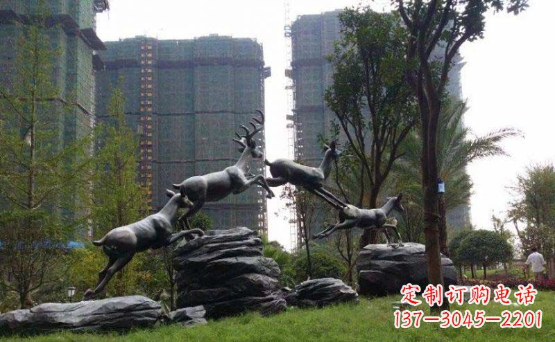 福建飞奔的小鹿小区动物铜雕