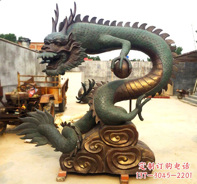 福建精致铜雕飞龙珠