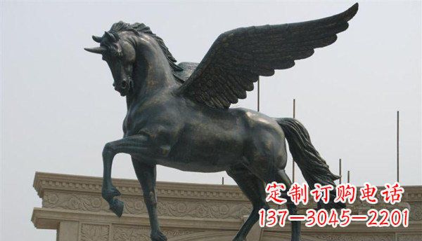 福建马广场铜雕赋予空间无限魅力