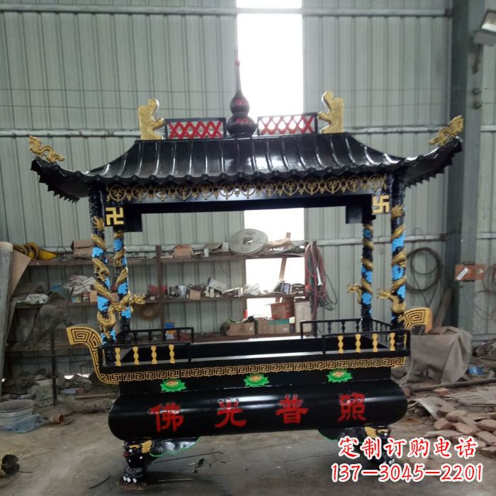 福建精美绝伦的浮雕龙纹铜香炉雕塑