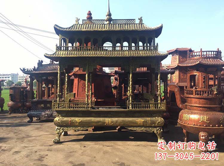 福建高浮雕螭龙纹铜香炉
