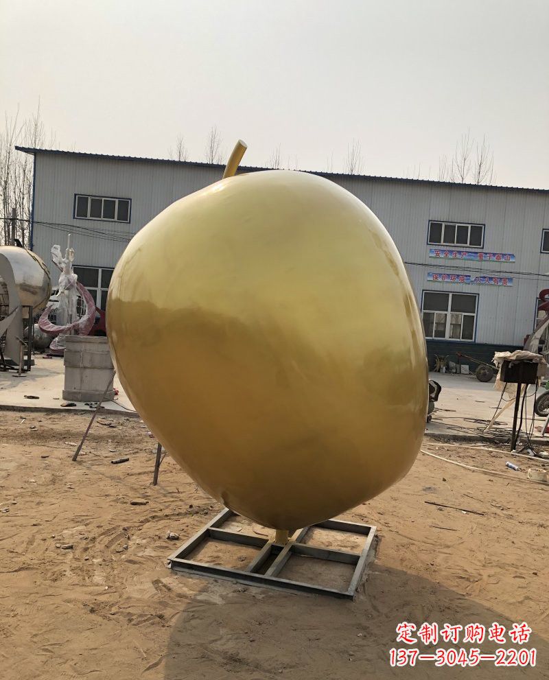 福建仿铜质苹果玻璃钢雕塑
