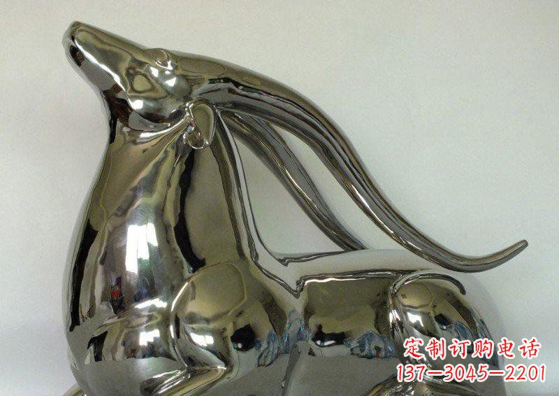 福建中领雕塑定制公园装饰不锈钢羚羊雕塑