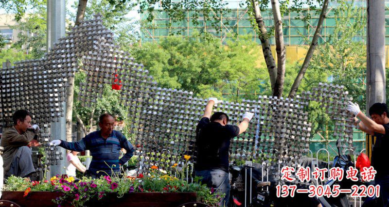 福建中领雕塑 - 动物抽象不锈钢雕塑