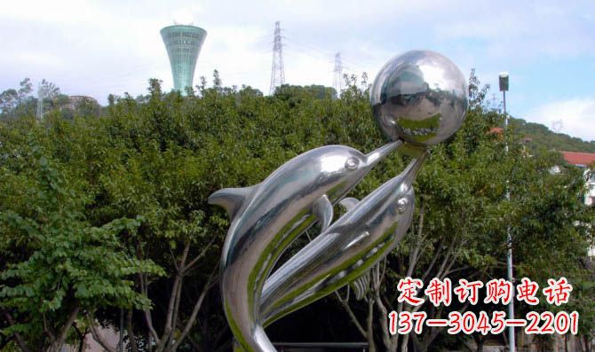 福建高贵静谧的不锈钢海豚顶球雕塑