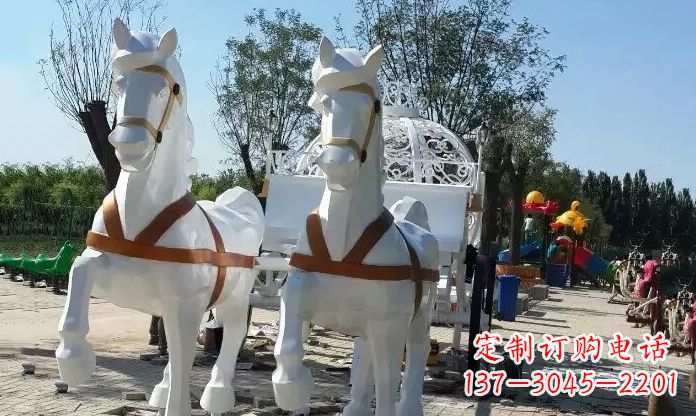 福建优雅迷人的不锈钢马车雕塑