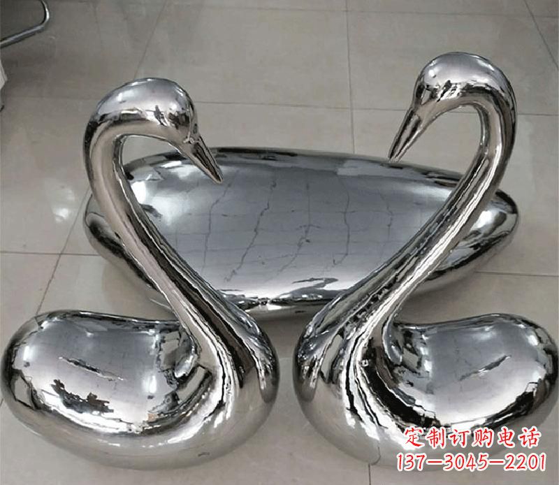 福建高端定制不锈钢天鹅雕塑