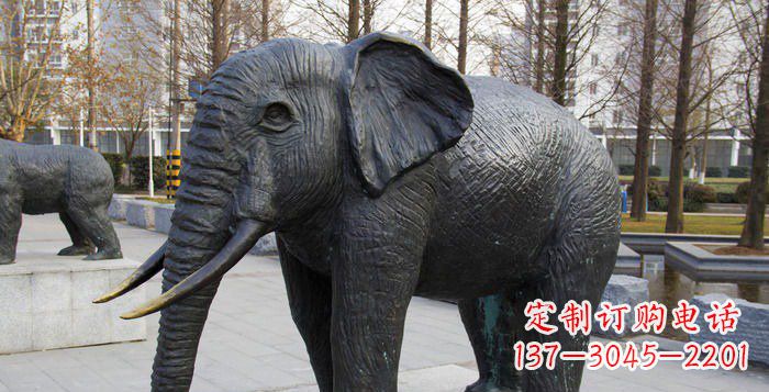 福建精致精美的大象公园雕塑
