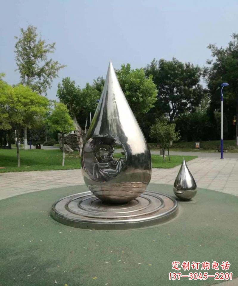 福建公园电镀不锈钢水滴雕塑
