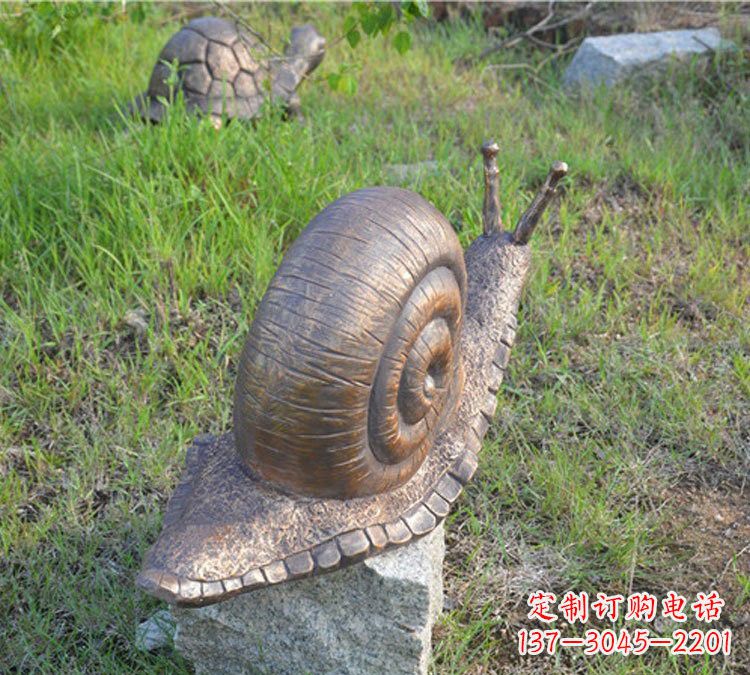 福建全新玻璃钢材质仿真铜蜗牛雕塑