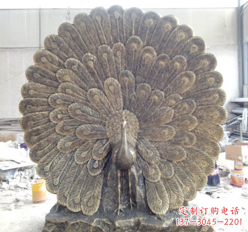 福建艺术设计精美铜孔雀雕塑