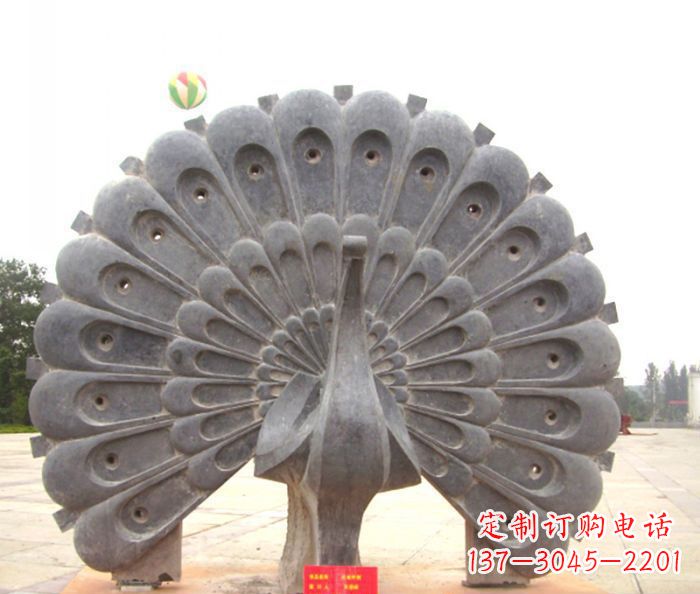 福建风格独特的孔雀石雕