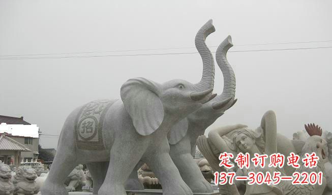 福建公园动物长鼻大象石雕
