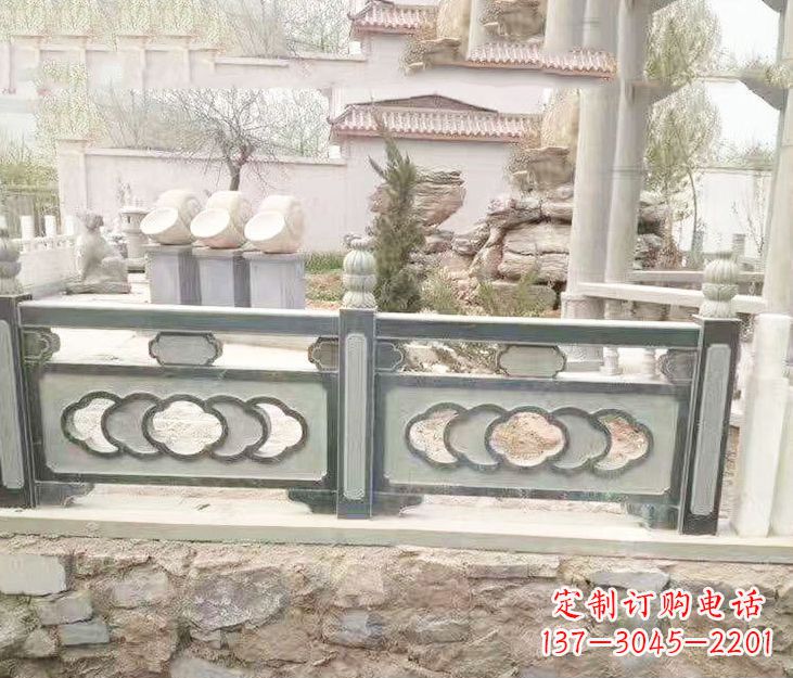 福建公园仿古风格栏板石雕