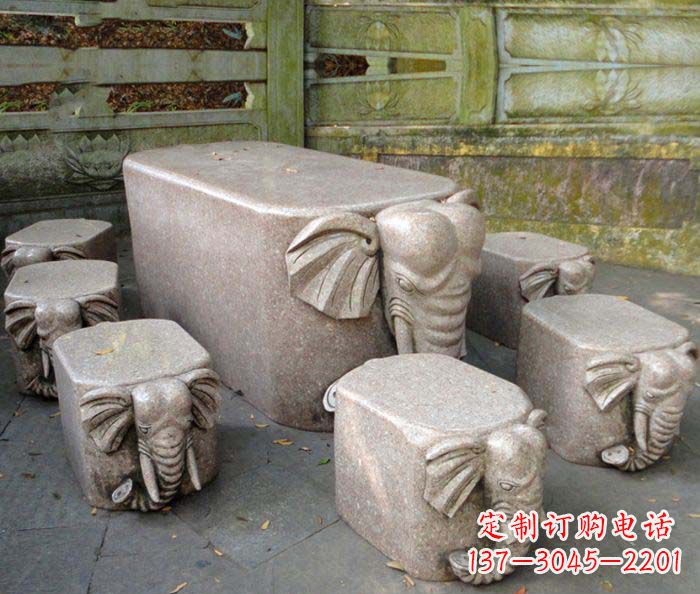 福建精美小象大理石雕塑