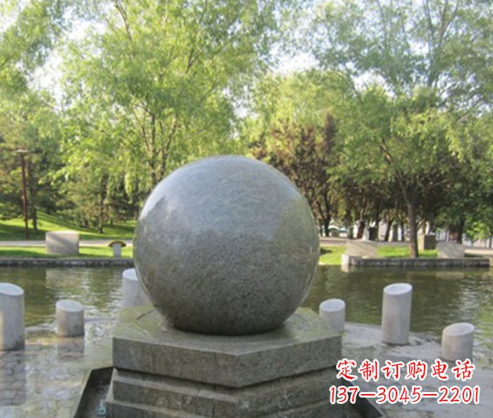 福建公园景观小型风水球石雕