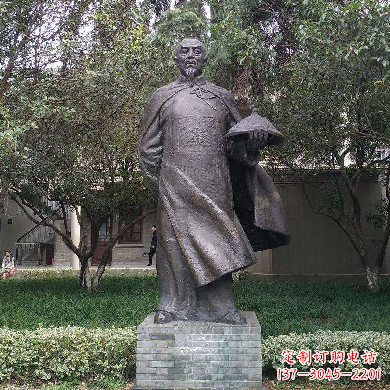 福建传承晚清民族英雄林则徐精铸雕塑