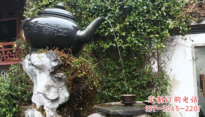 福建铜雕茶壶,雕刻美景,带您开启新的旅程