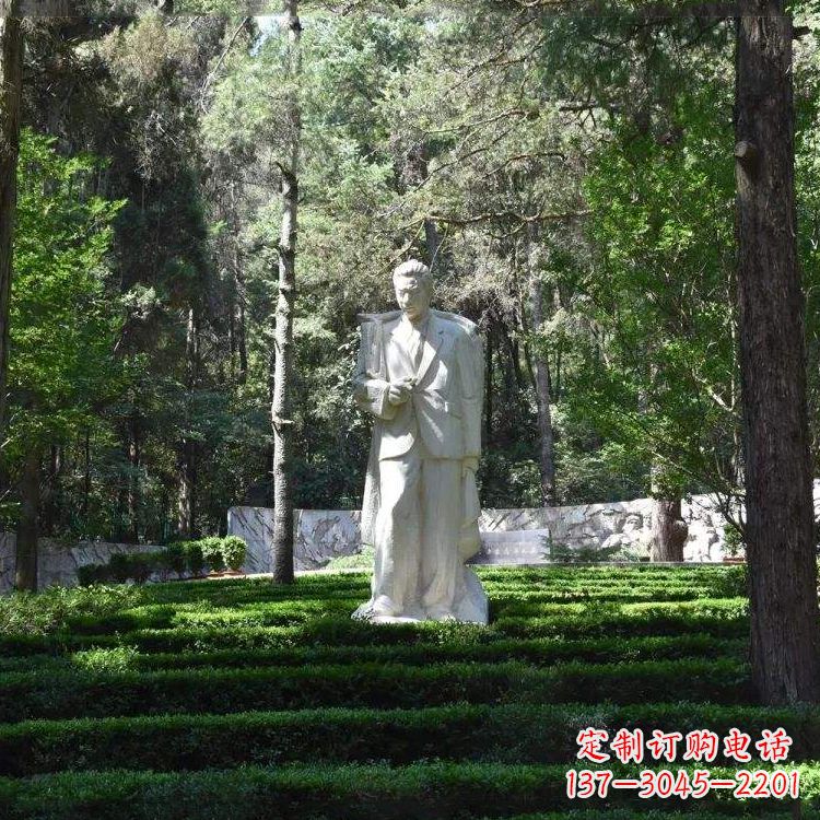 福建聂耳汉白玉石雕塑,追随伟大作曲家的足迹