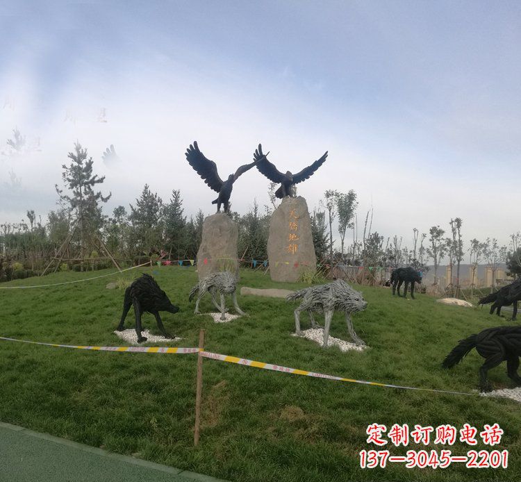 福建令人惊叹的老鹰雕塑