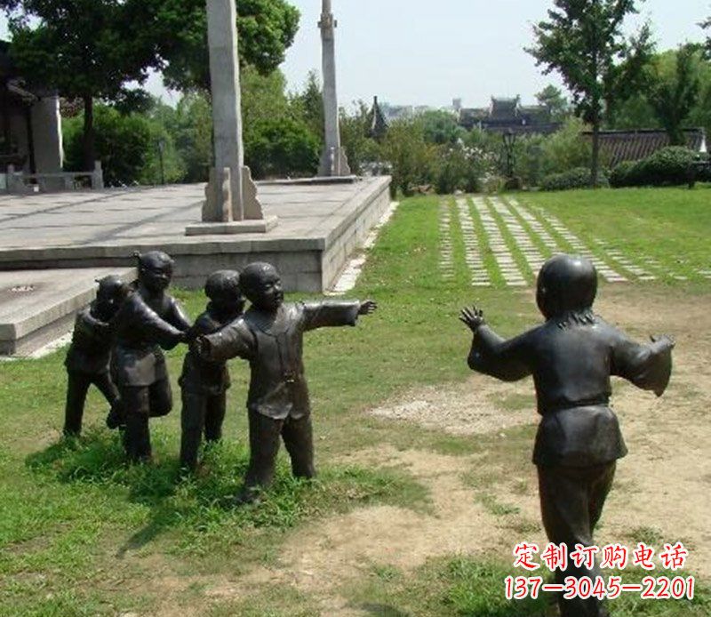 福建老鹰雕塑,巧妙玩耍、永记美好