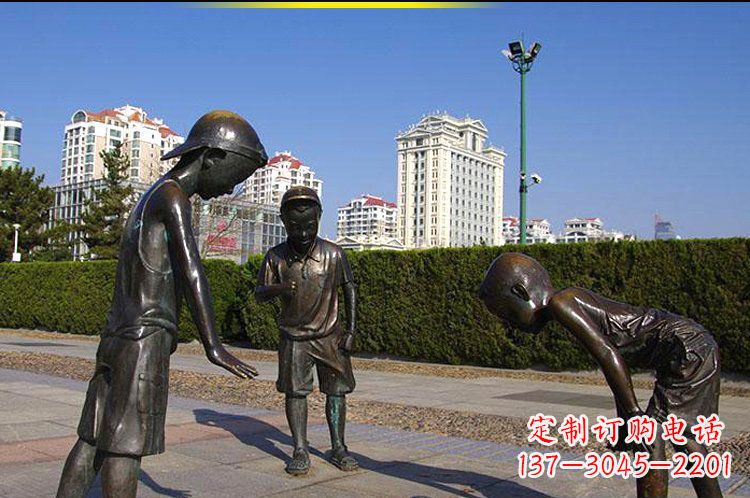 福建玻璃钢陀螺雕塑
