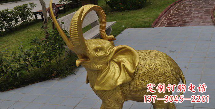 福建呈现自然之美的小象铜雕