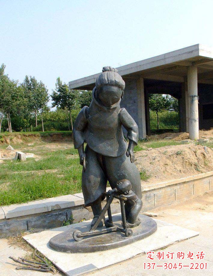 福建中领雕塑-母爱无价,家庭珍藏的小孩铜雕