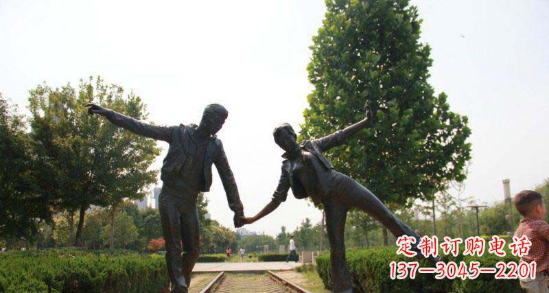 福建浪漫之旅——情侣铜雕定制