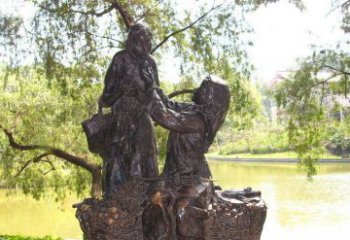 福建温馨铜雕公园里喂母亲吃荔枝的女孩