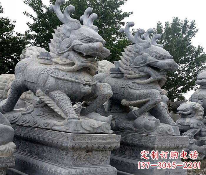 福建古典精美麒麟雕塑