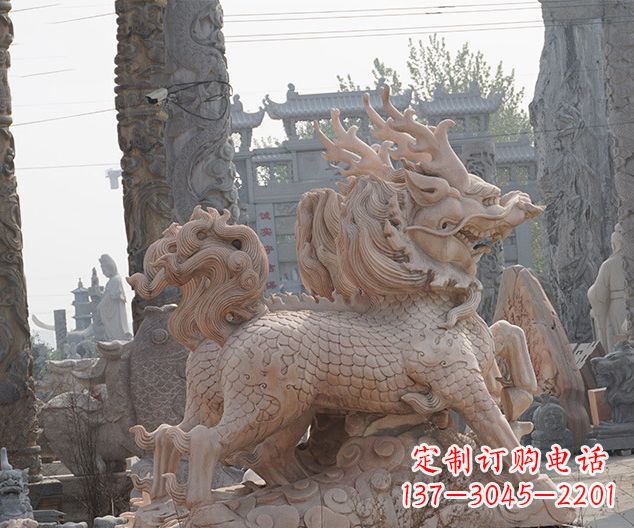 福建中领雕塑:古典麒麟石雕,美丽传承