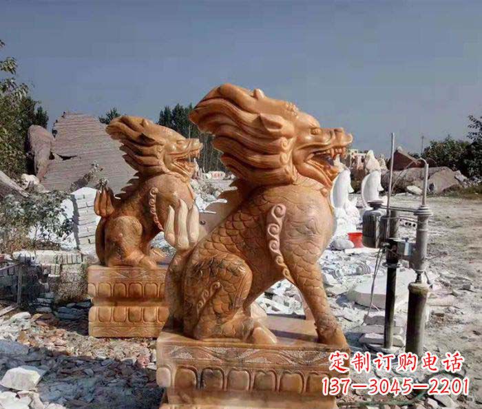 福建古代神兽晚霞红石雕麒麟