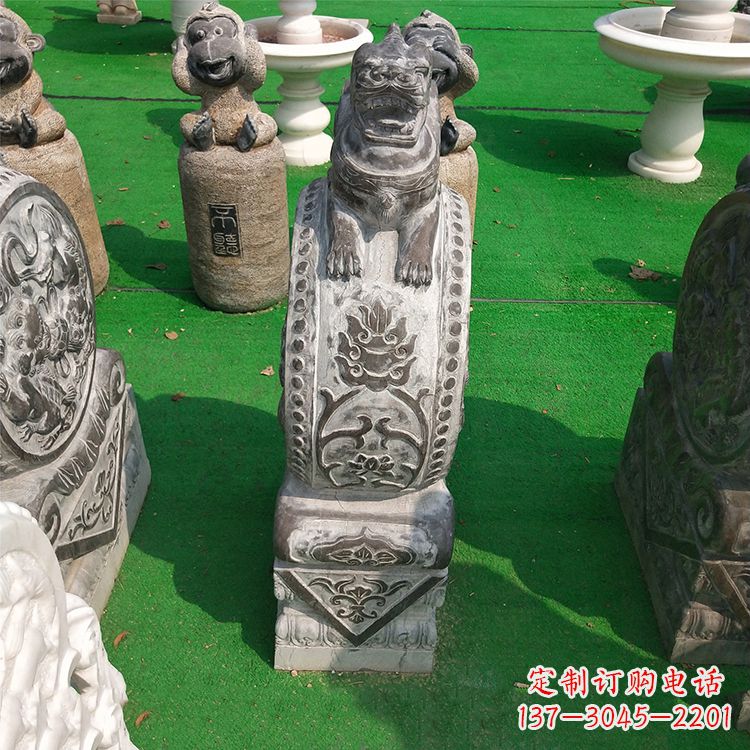 福建古代石雕狮子门墩雕塑