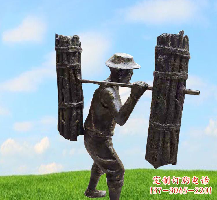 福建精美老人铜雕,传承古代挑柴精神