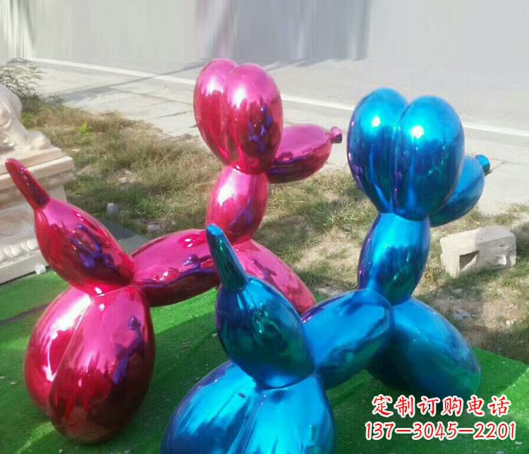 福建广场不锈钢抽象小狗雕塑