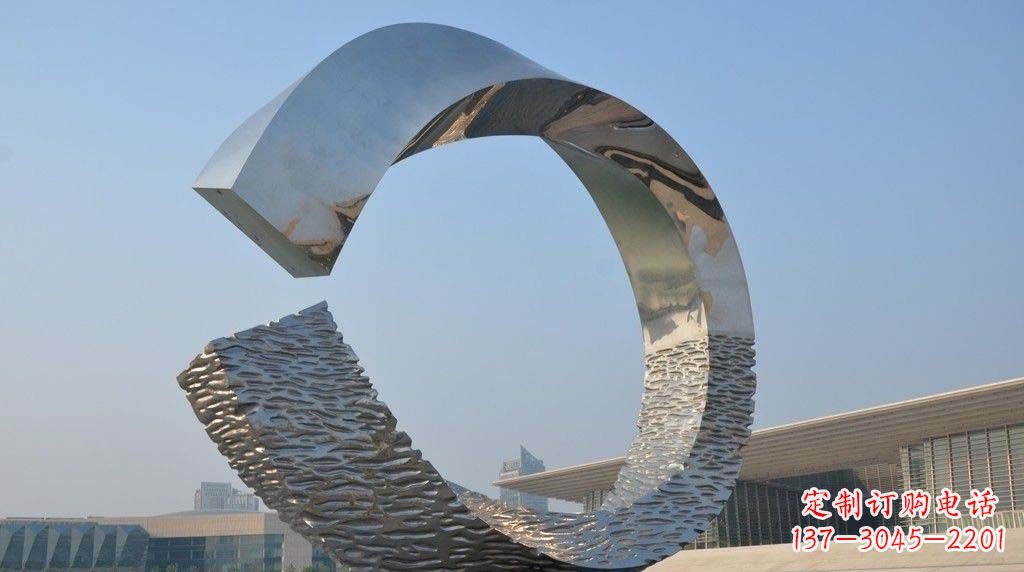福建艺术型无限环绕——不锈钢抽象圆环雕塑