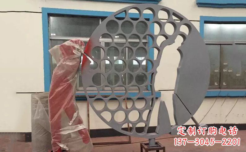 福建中领雕塑-不锈钢高尔夫球雕塑