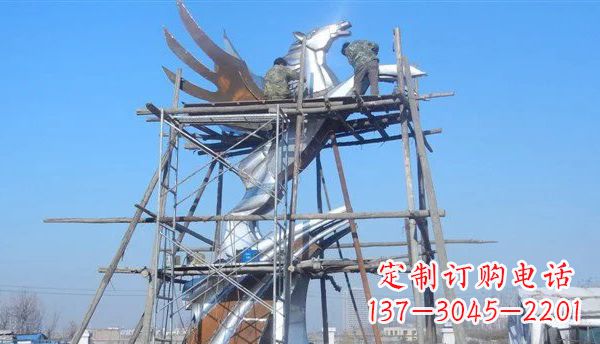 福建不锈钢飞马雕塑,给广场一个灵动之美