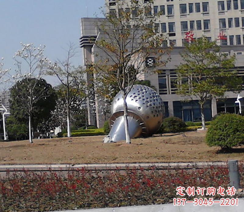 福建广场不锈钢话筒雕塑