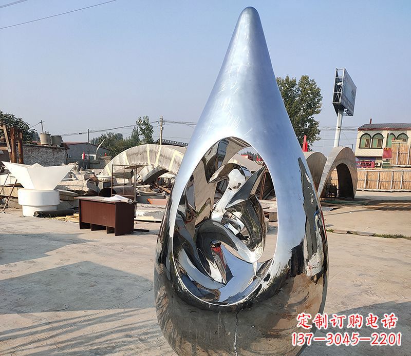福建广场不锈钢镜面水滴雕塑