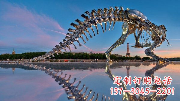 福建魅力无穷的不锈钢恐龙骨架雕塑