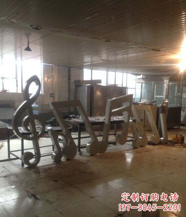 福建精致不锈钢音符景观雕塑