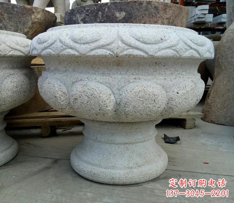 福建中领雕塑精美大理石花盆雕塑