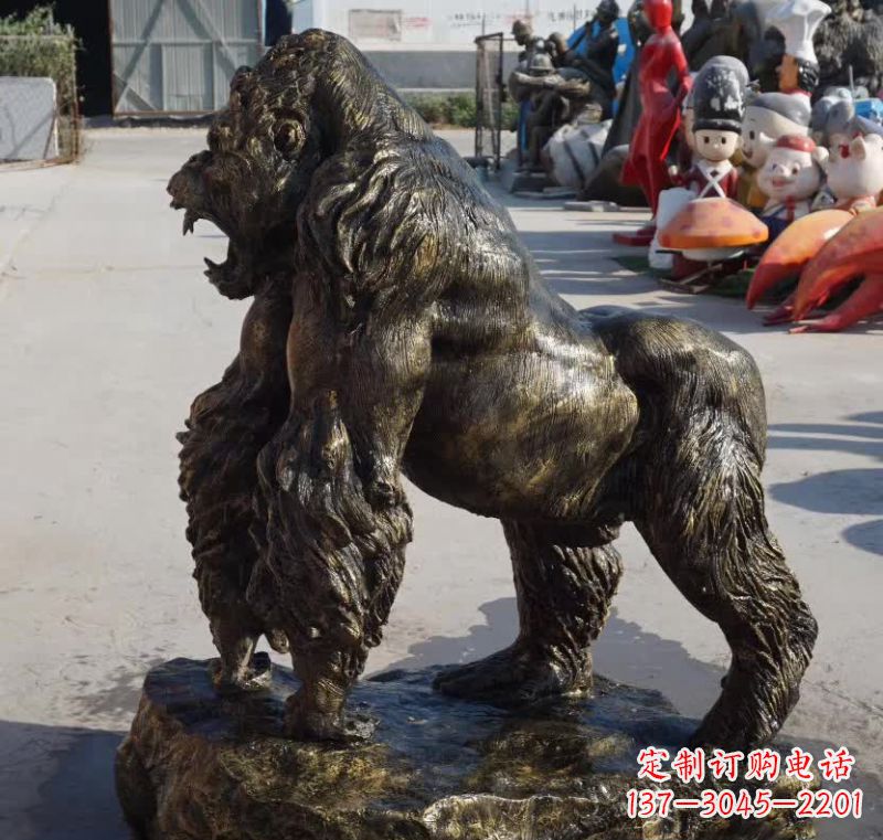 福建高贵大气的猩猩铜雕
